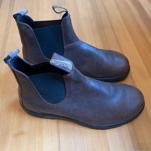 Blundstone 1609 boots worn twice